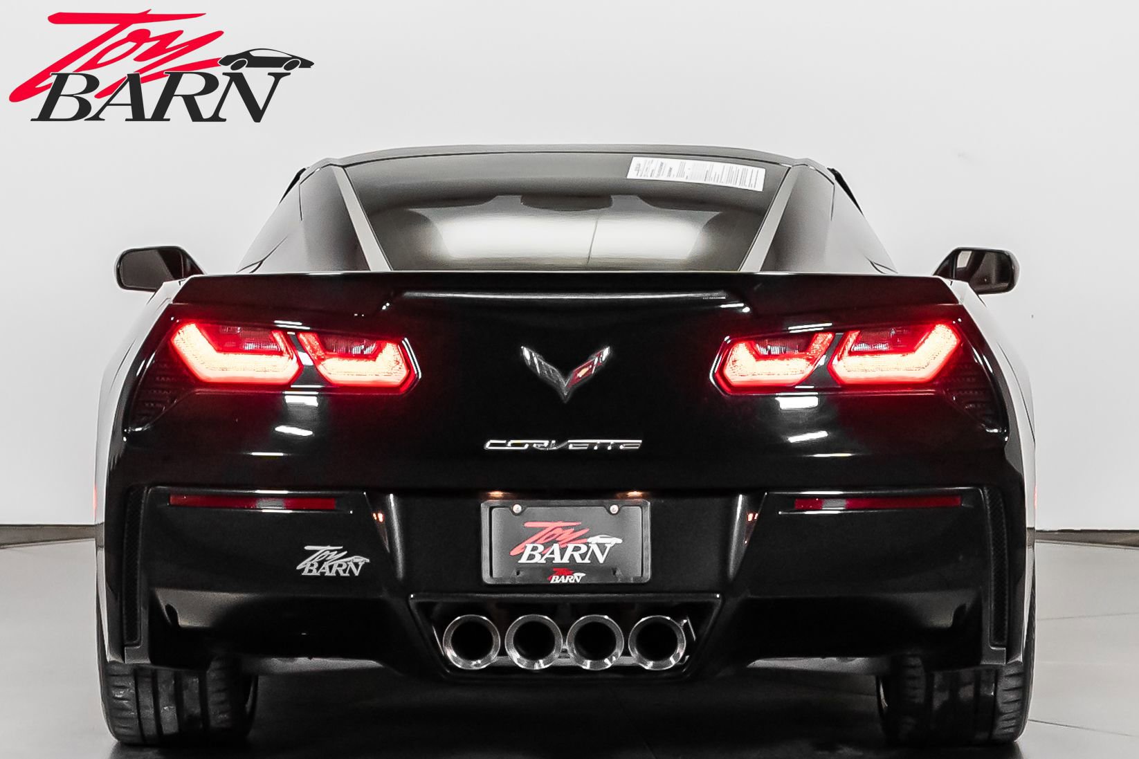 Used 2014 Chevrolet Corvette Z51 w/ 2LT Preferred Equipment Group image 4