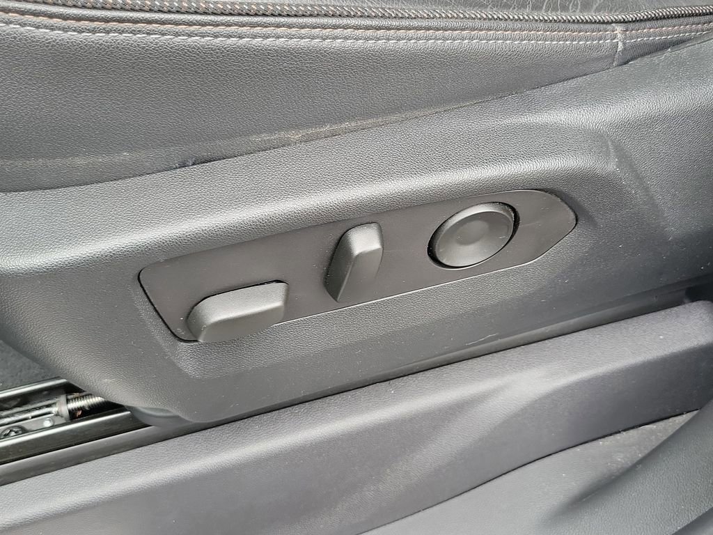 Certified 2024 Chevrolet Silverado 3500 High Country w/ High Country Premium Package AWD/4WD image 21