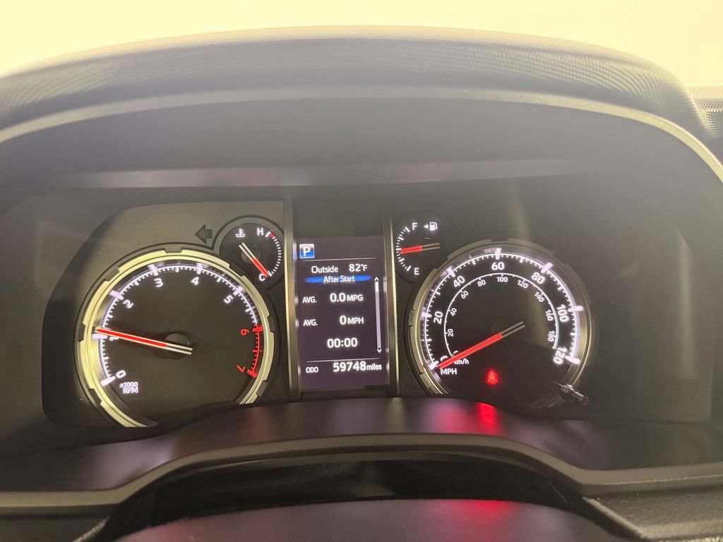 Used 2021 Toyota 4Runner TRD Off-Road AWD/4WD image 28