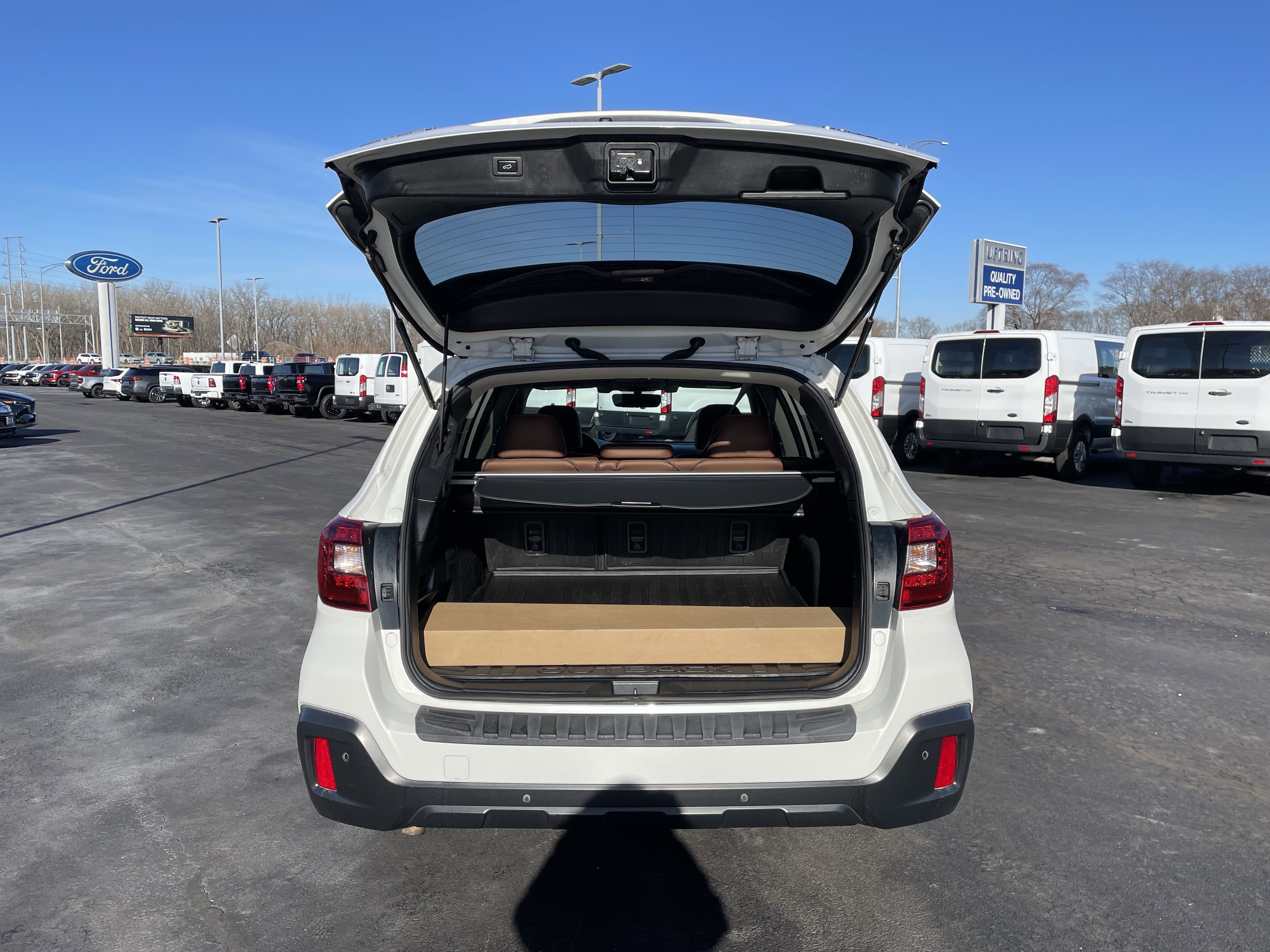 Used 2019 Subaru Outback 2.5i Touring w/ Popular Package #3A image 5