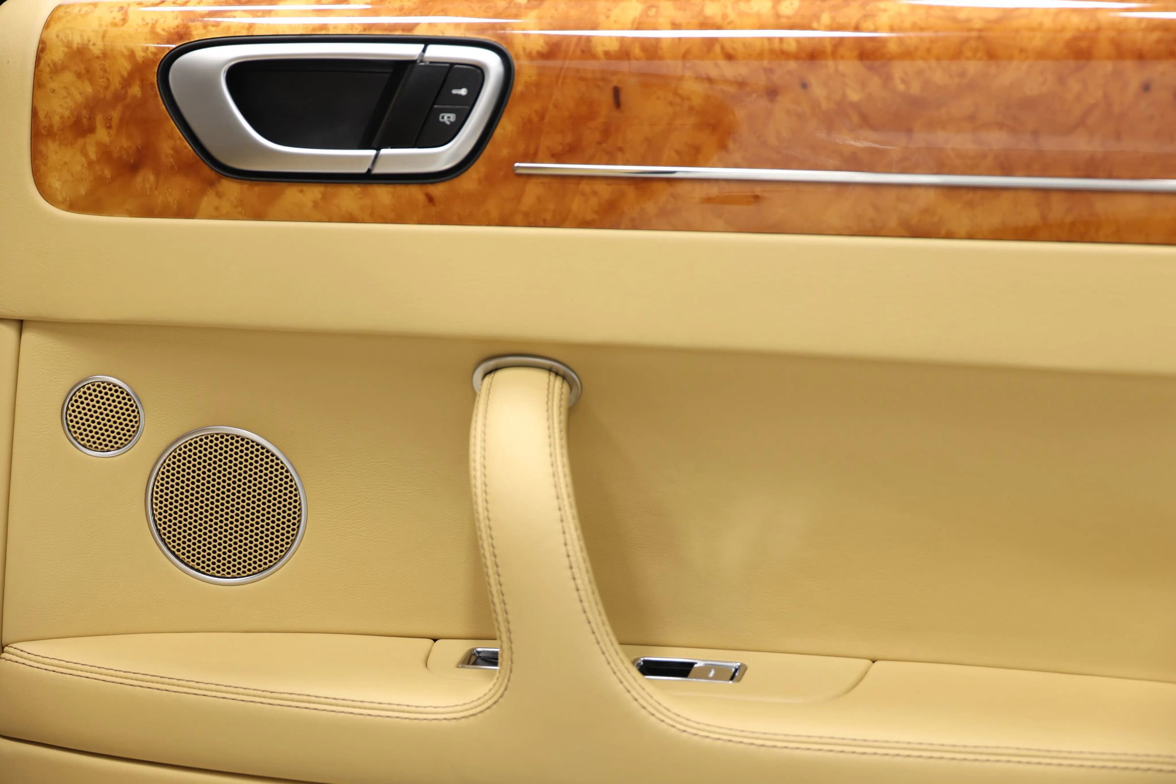 Used 2012 Bentley Flying Spur Flying Spur AWD/4WD image 78