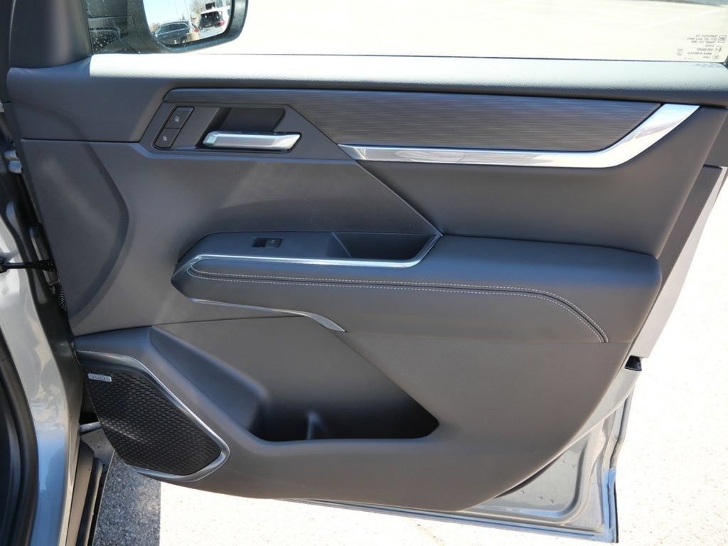 New 2026 GMC Acadia Elevation w/ Elevation Premium Package AWD/4WD image 26
