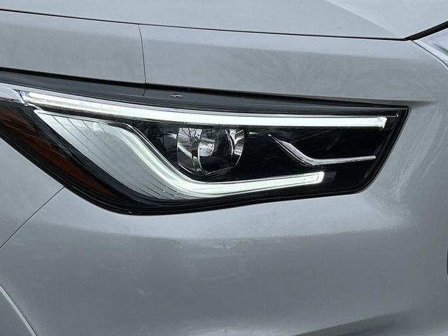 Used 2024 INFINITI QX80 Luxe image 10