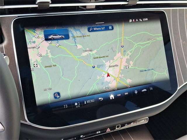 Used 2025 Mercedes-Benz E 350 Sedan image 17