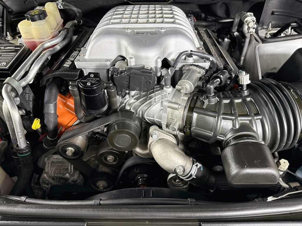 Used 2018 Jeep Grand Cherokee Trackhawk AWD/4WD image 34