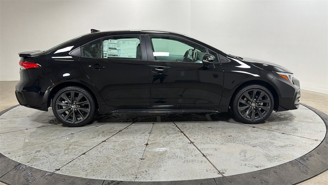 New 2026 Toyota Corolla SE image 6