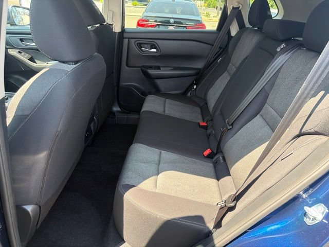 Used 2026 Nissan Rogue SV AWD/4WD image 16