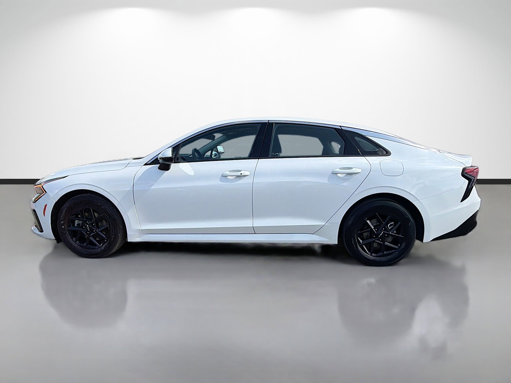 Used 2026 Kia K5 LXS image 6