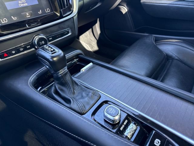 Used 2018 Volvo V90 T6 Cross Country w/ Convenience Package image 33