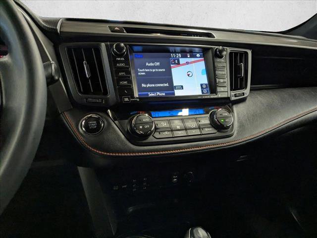 Used 2017 Toyota RAV4 SE image 16