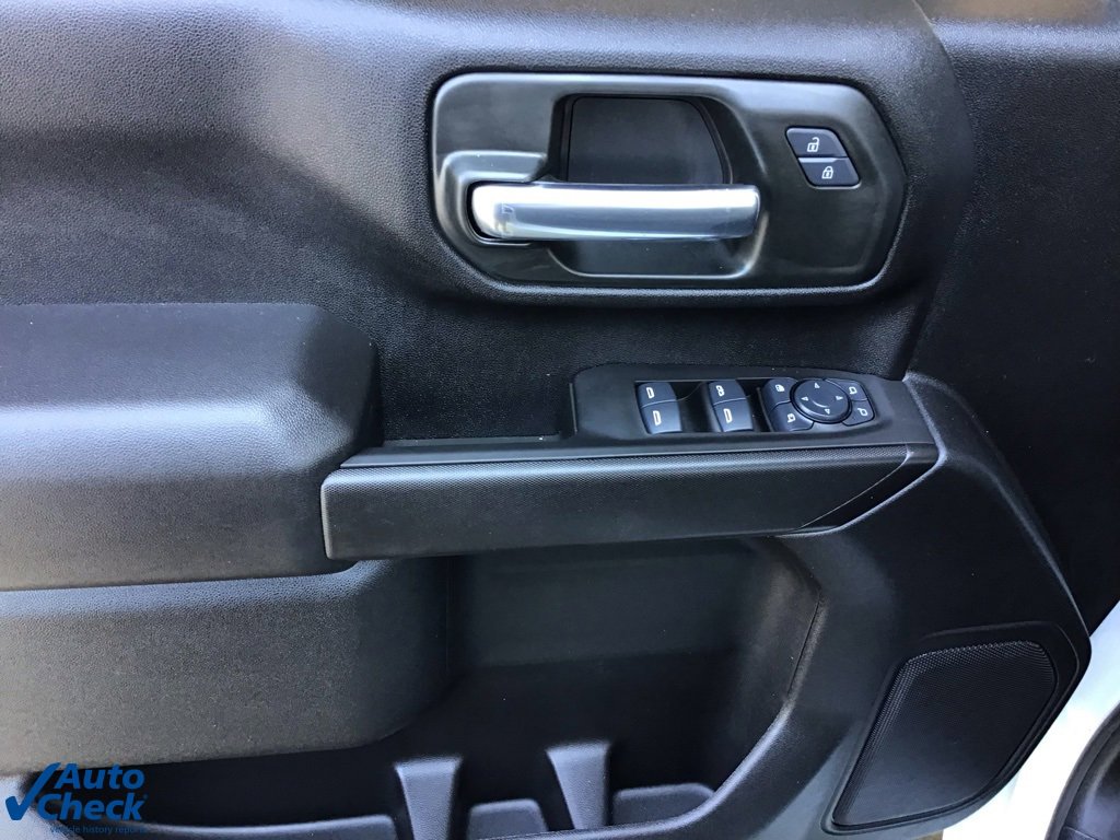 Used 2025 Chevrolet Silverado 2500 W/T w/ WT Convenience Package image 10