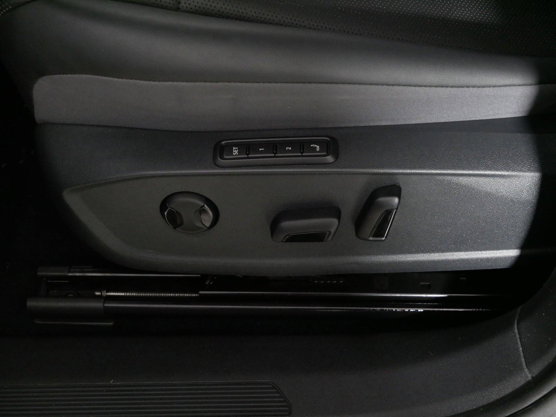 Certified 2023 Volkswagen ID.4 Pro S image 20