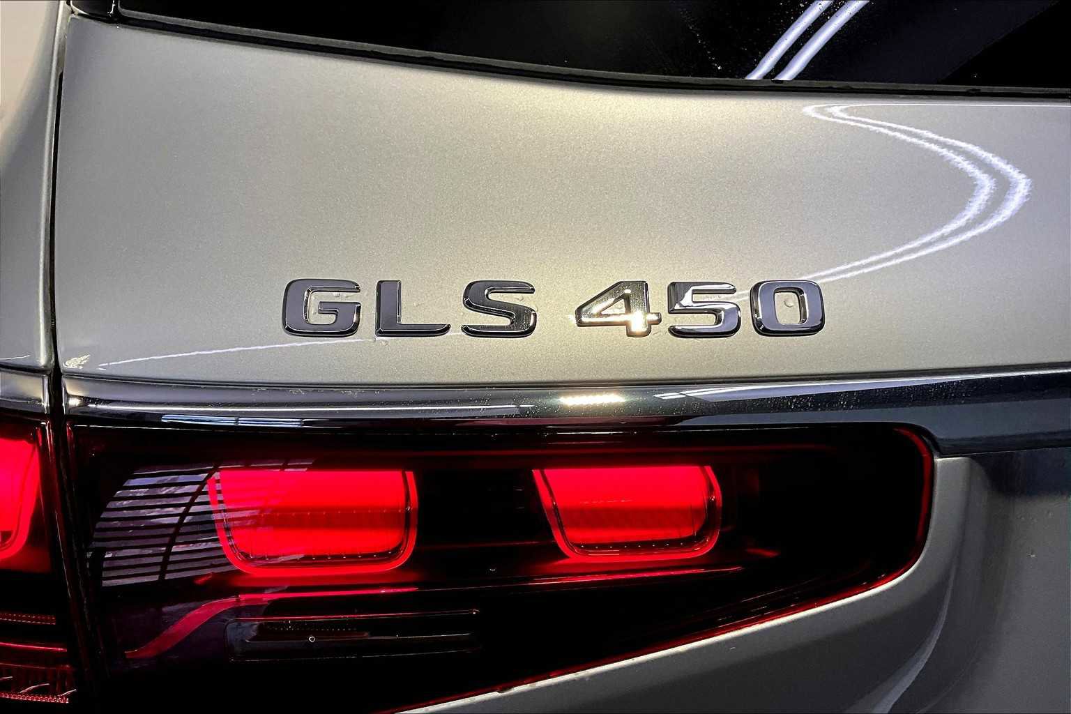 New 2026 Mercedes-Benz GLS 450 4MATIC image 6