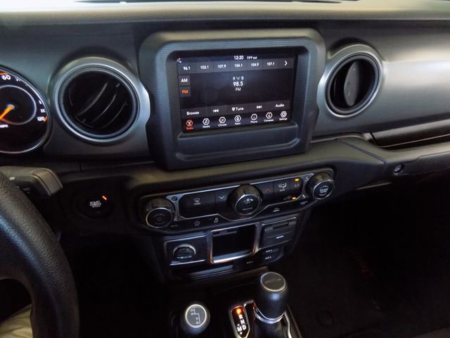 Certified 2023 Jeep Gladiator Sport AWD/4WD image 20