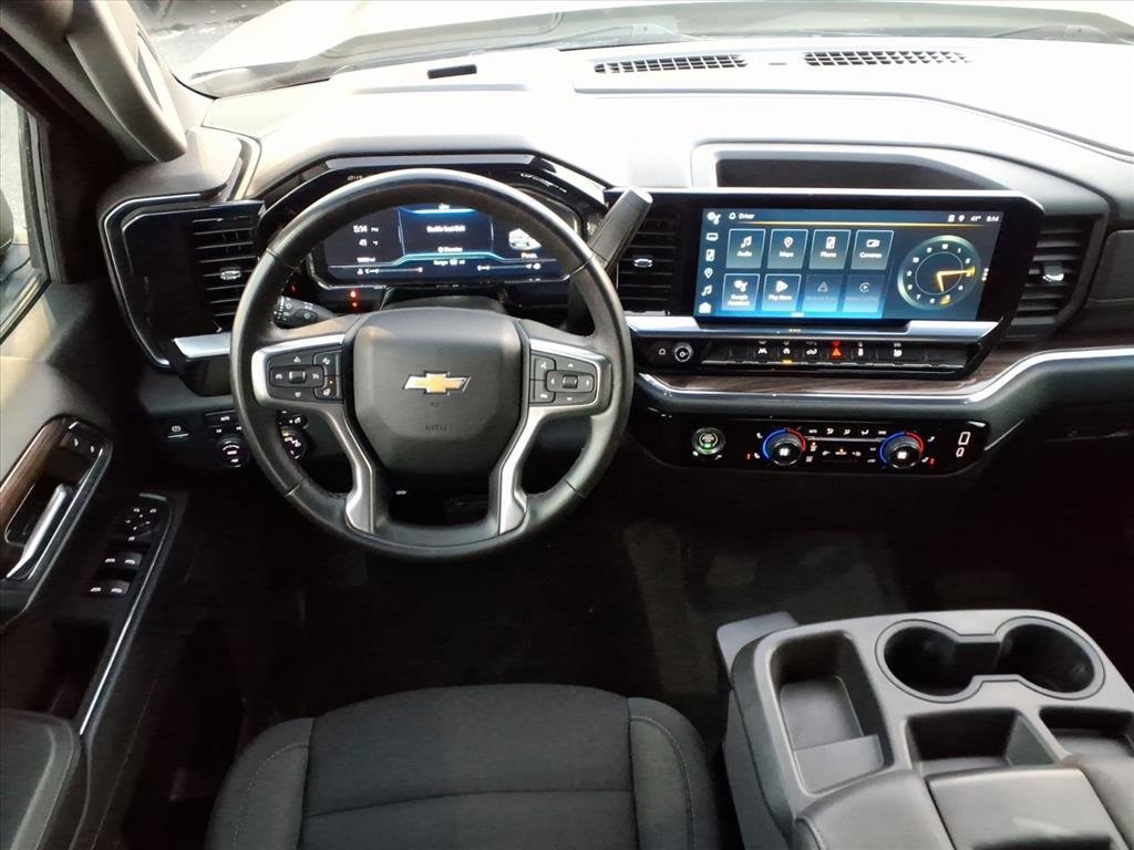 Used 2023 Chevrolet Silverado 1500 LT image 24