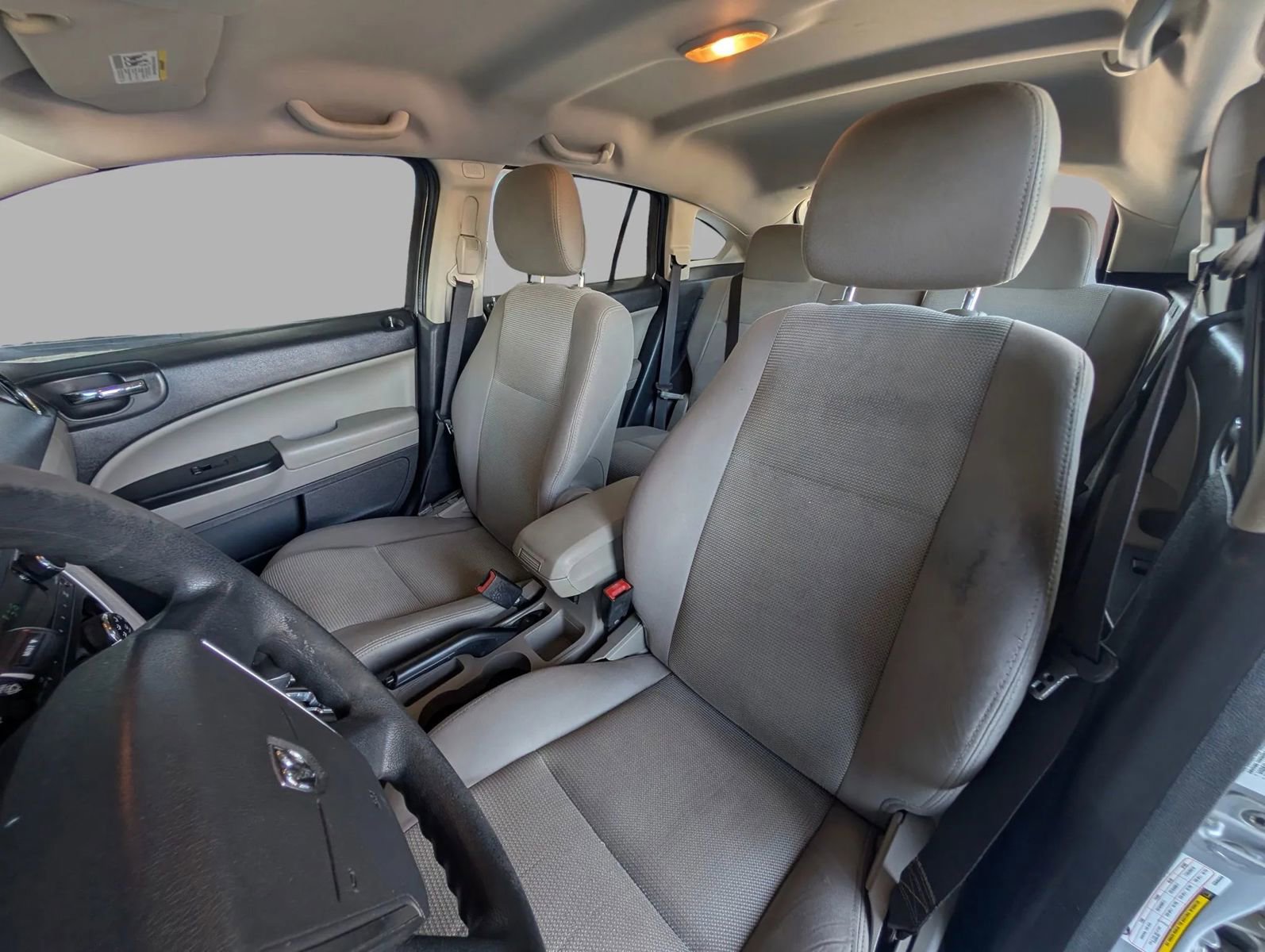 Used 2010 Dodge Caliber SXT FWD image 15