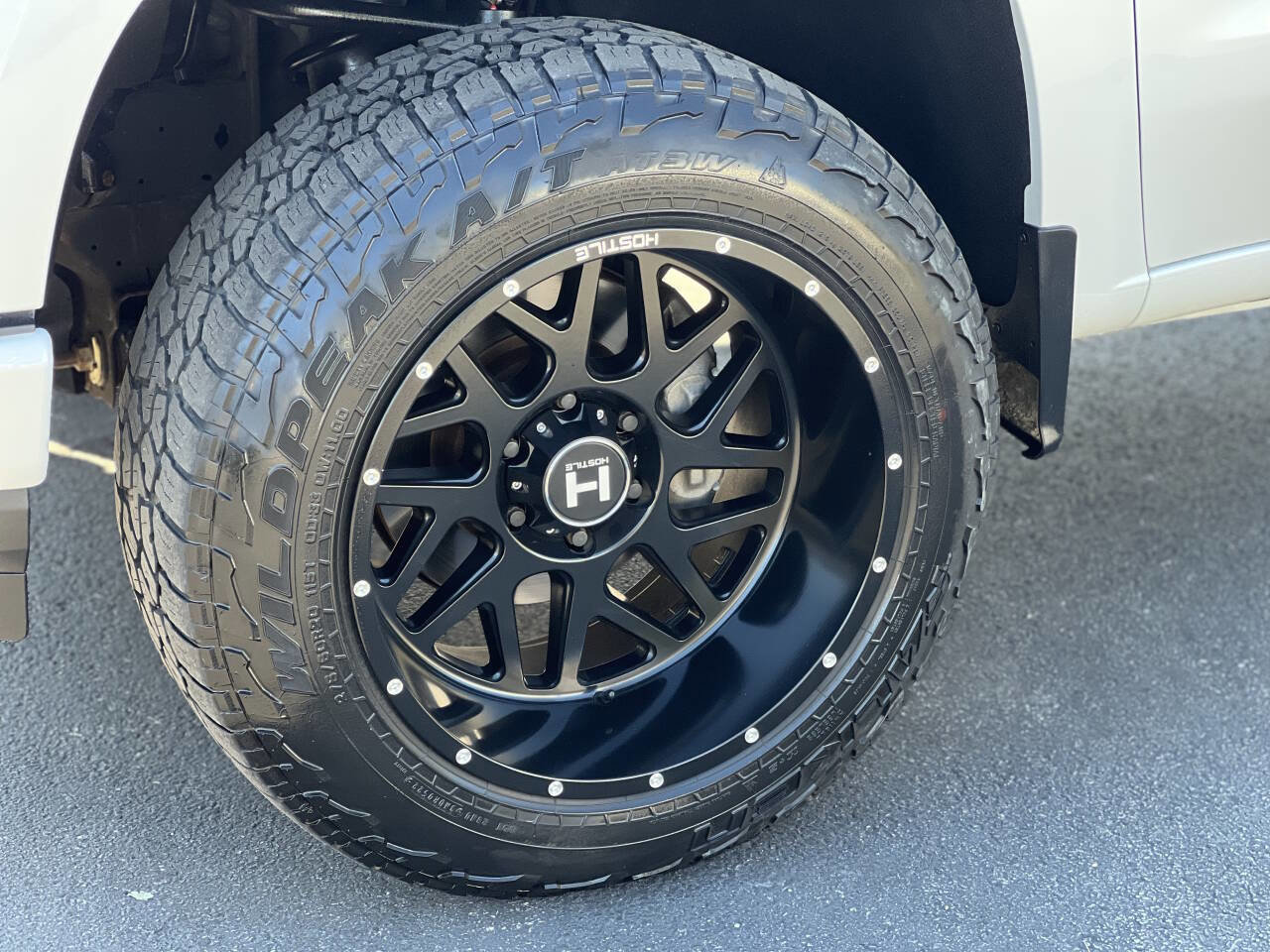 Used 2020 Chevrolet Silverado 1500 LTZ w/ LTZ Plus Package image 10