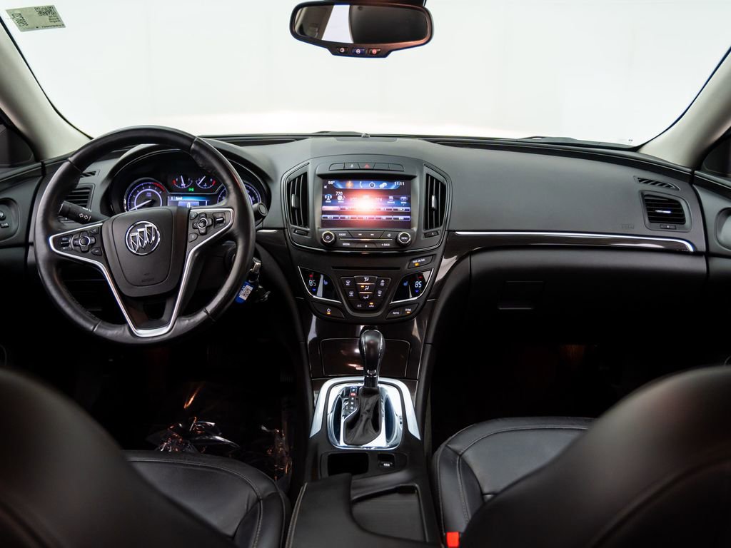 Used 2016 Buick Regal image 11