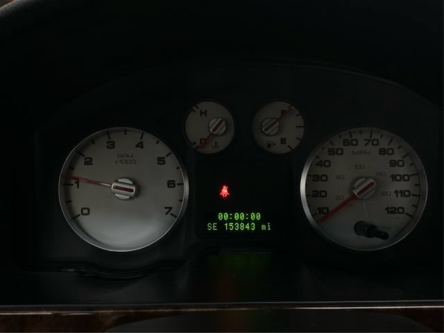 Used 2005 Ford Five Hundred Limited FWD image 22