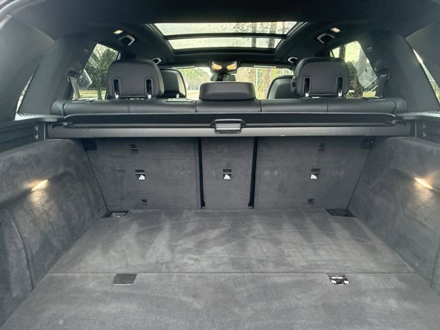 Used 2025 BMW X5 xDrive50e image 18