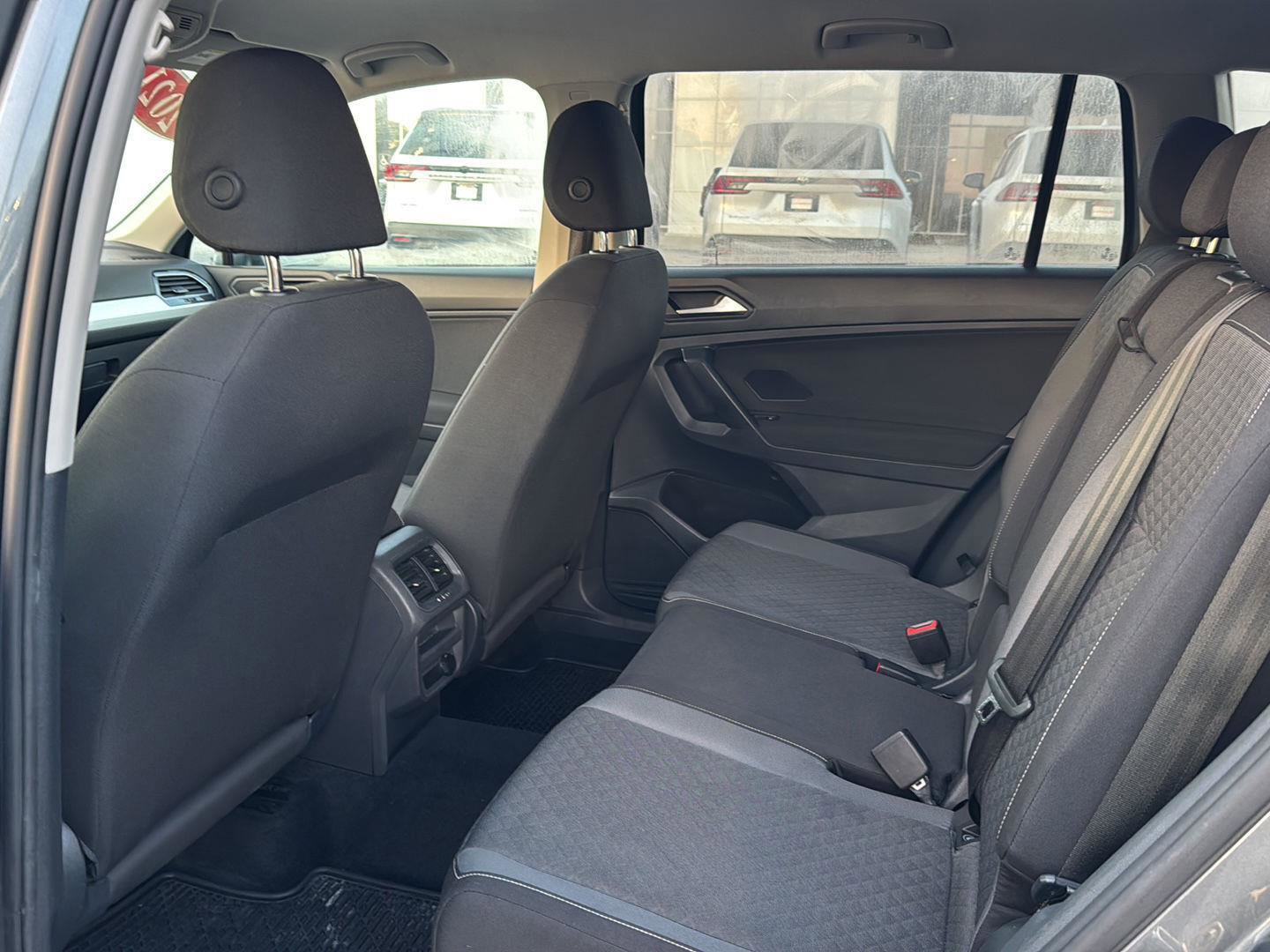 Used 2021 Volkswagen Tiguan S image 9