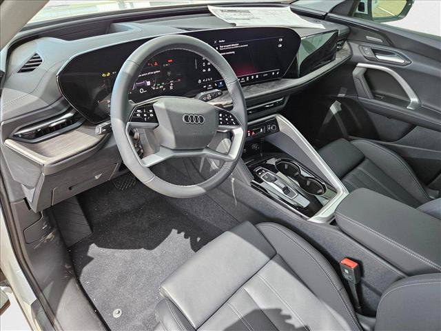 New 2025 Audi Q5 Premium w/ Premium Plus AWD/4WD image 3