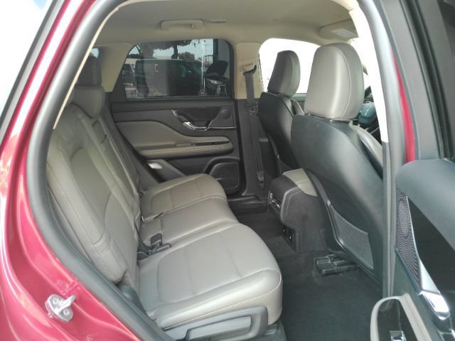 Used 2025 Lincoln Corsair FWD w/ Equipment Group 101A image 26