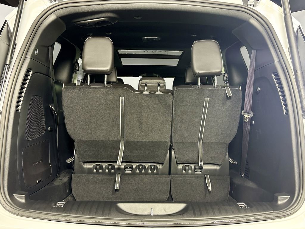 New 2026 Chrysler Pacifica Limited w/ Uconnect Theater Family Group image 21