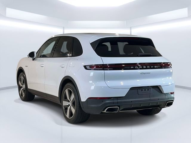 Certified 2025 Porsche Cayenne E-Hybrid image 7