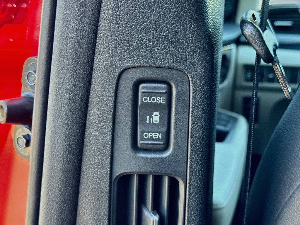 Used 2026 Honda Odyssey Elite image 35