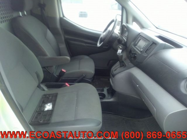 Used 2015 Nissan NV200 SV w/ Technology Package FWD image 6