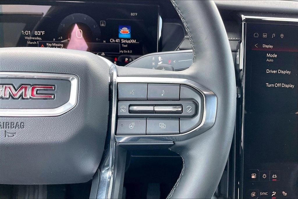 Certified 2025 GMC Acadia Elevation AWD/4WD image 11