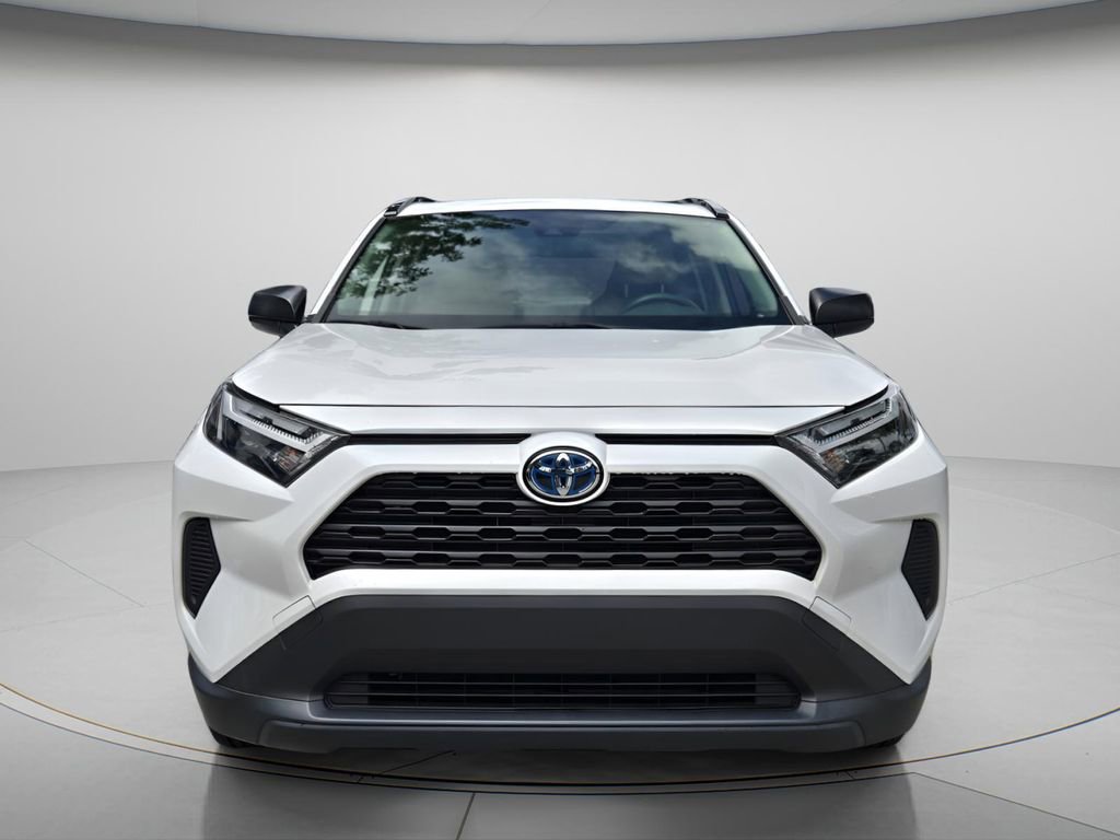 Used 2023 Toyota RAV4 LE image 5