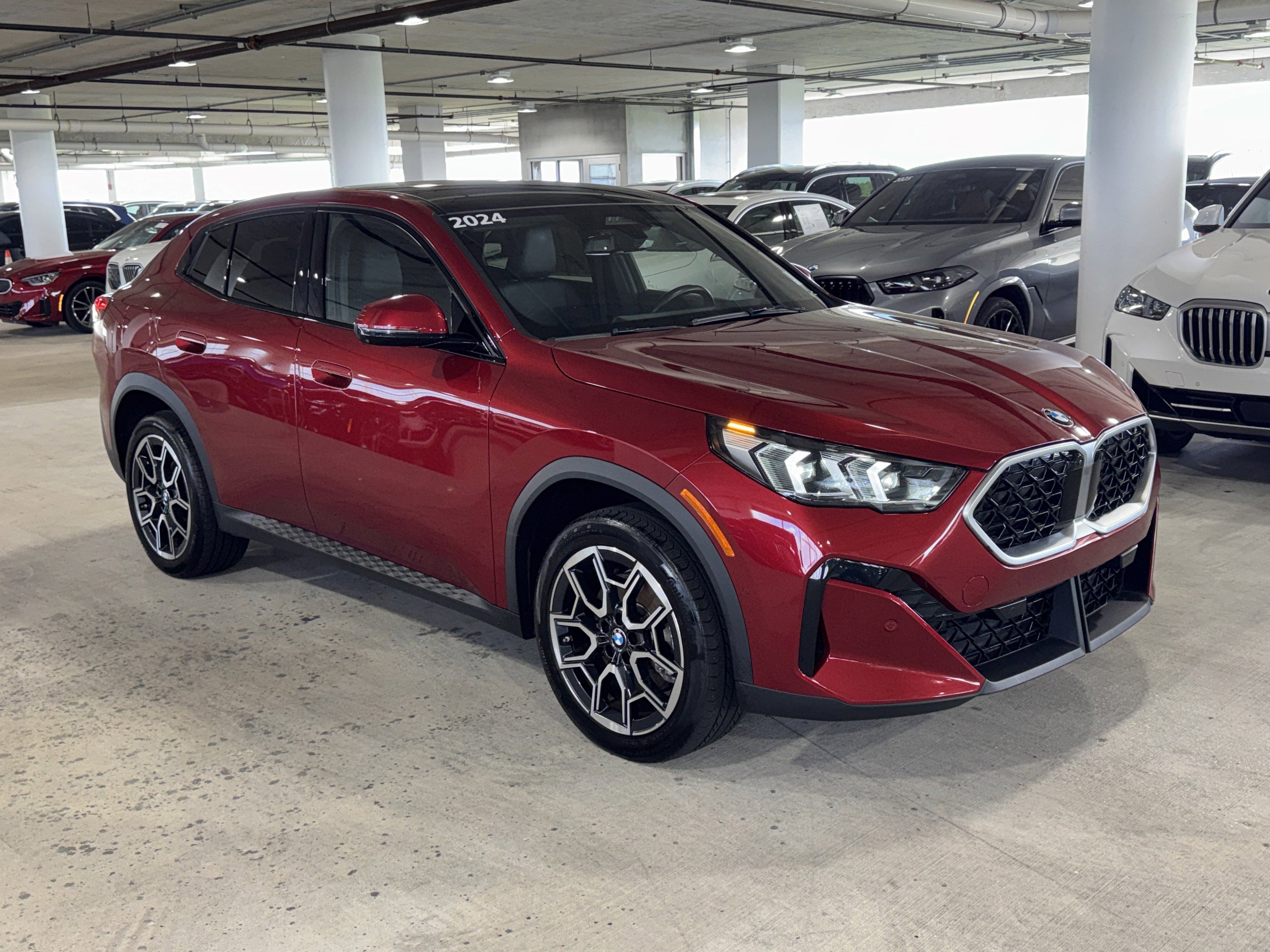 Used 2024 BMW X2 xDrive28i image 1