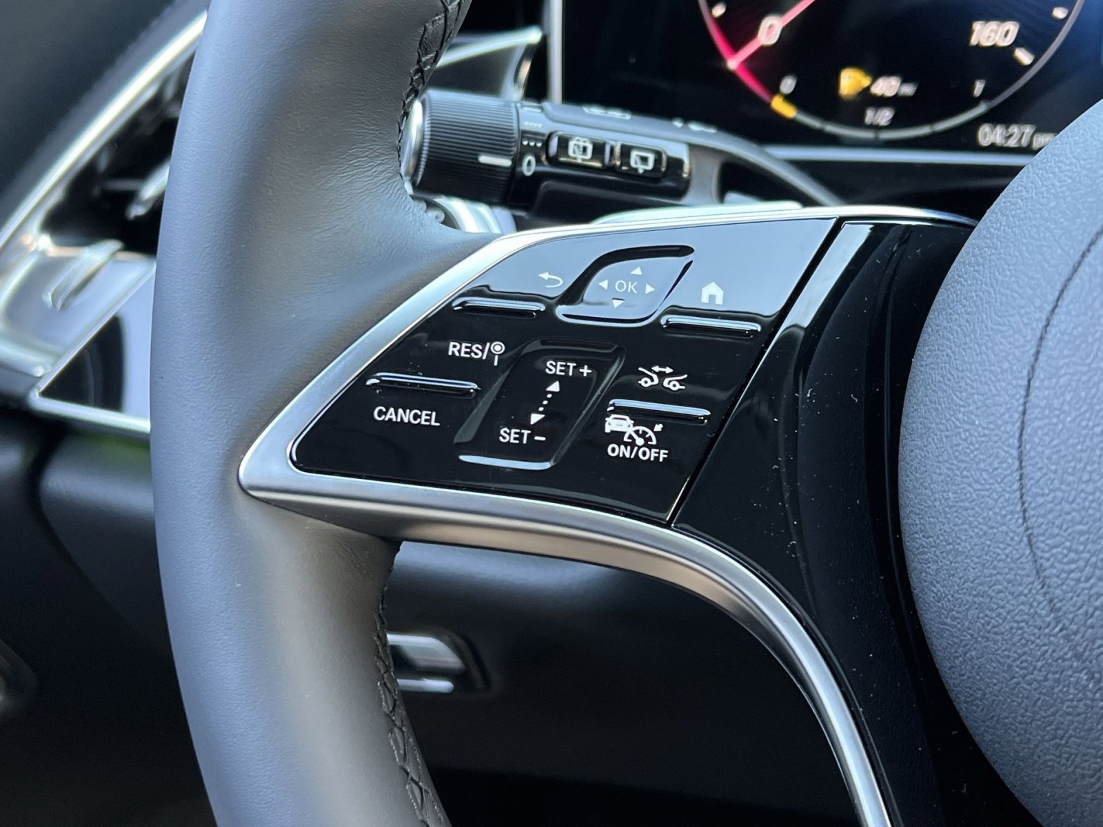 New 2026 Mercedes-Benz E 450 4MATIC All-Terrain Wagon image 31