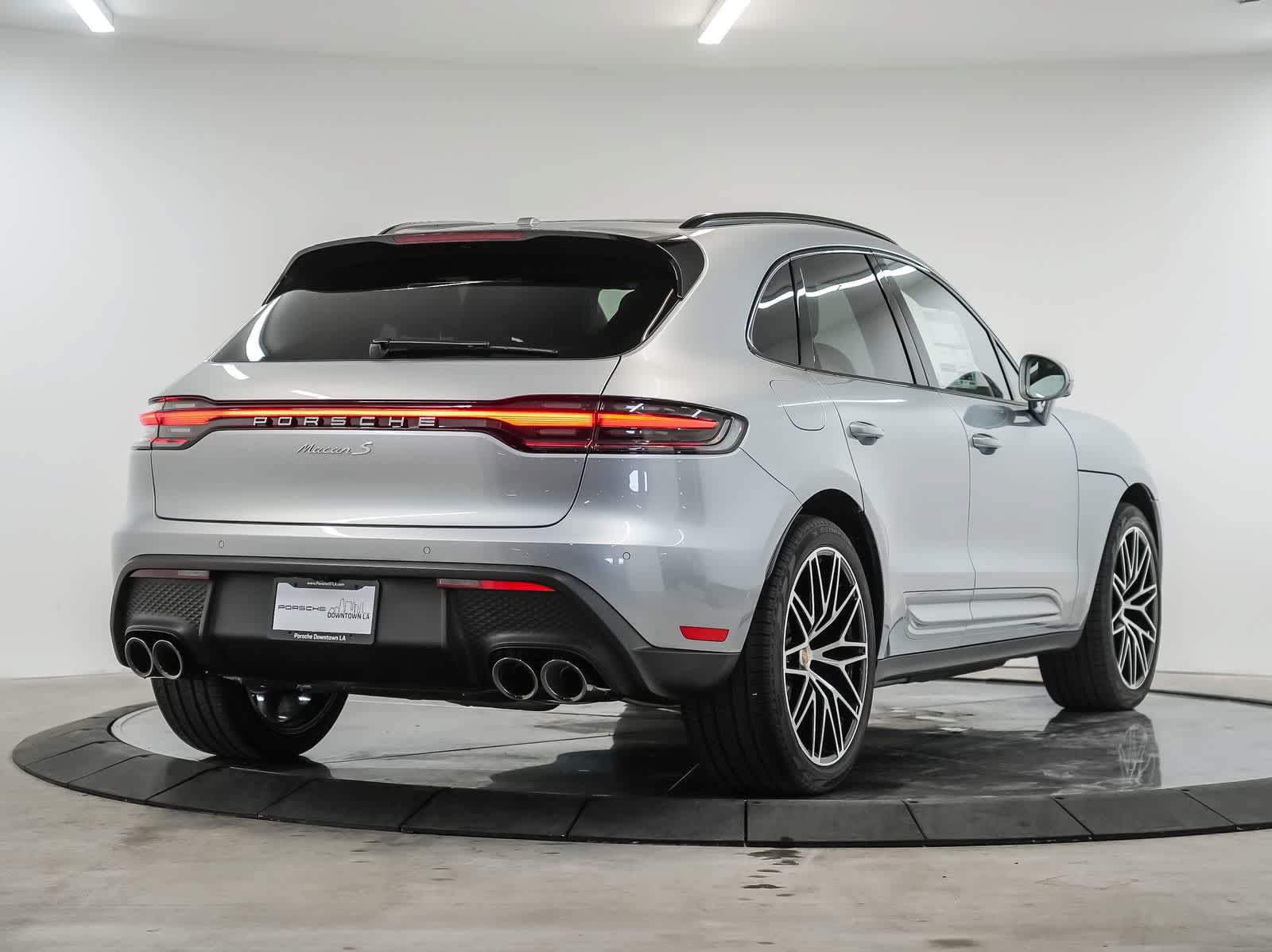 New 2026 Porsche Macan S AWD/4WD image 9