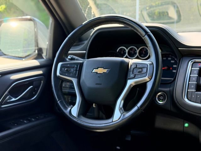 Used 2021 Chevrolet Suburban LT AWD/4WD image 24