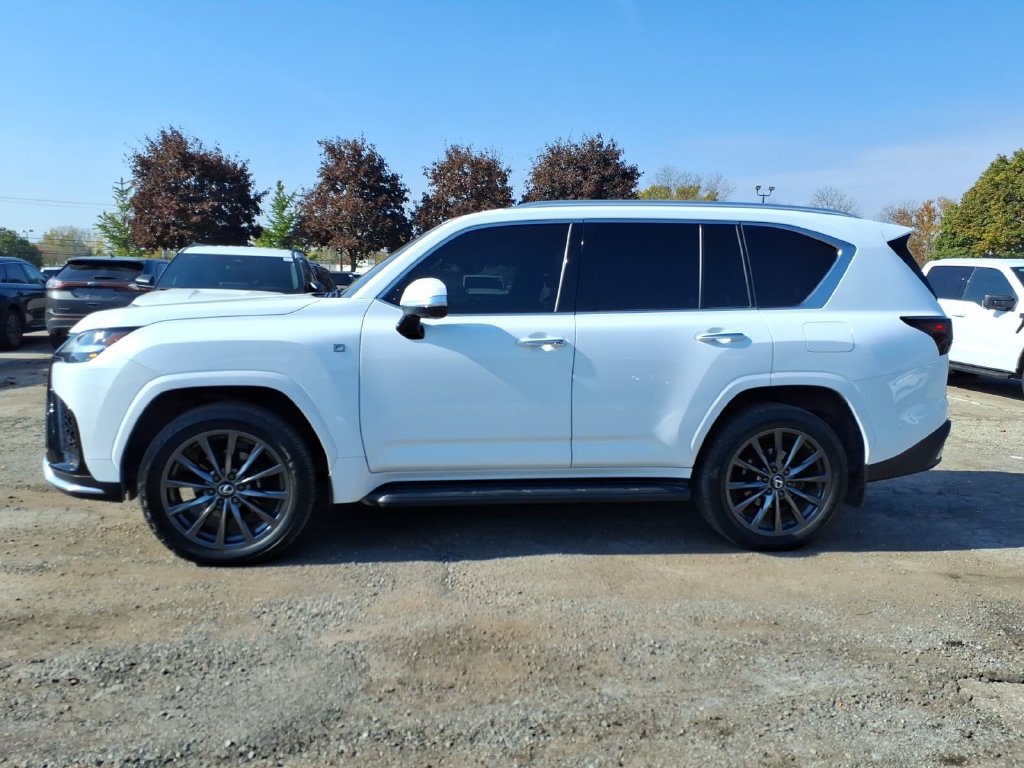Used 2024 Lexus LX 600 F Sport AWD/4WD image 2
