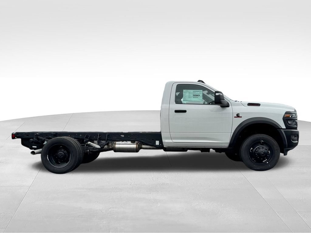 New 2026 RAM 5500 Tradesman AWD/4WD image 8
