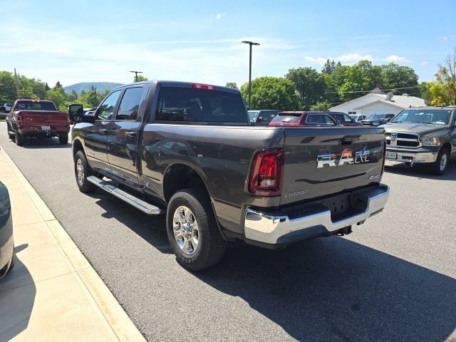 Used 2025 RAM 2500 Big Horn AWD/4WD image 4
