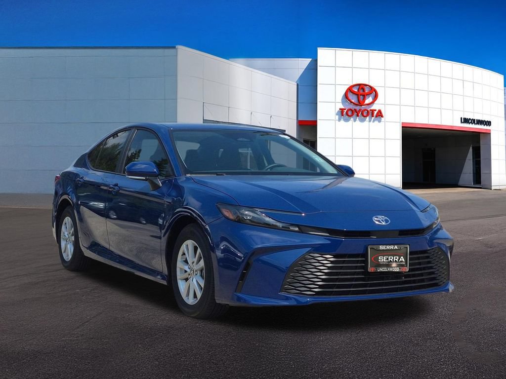 Used 2026 Toyota Camry LE FWD image 7