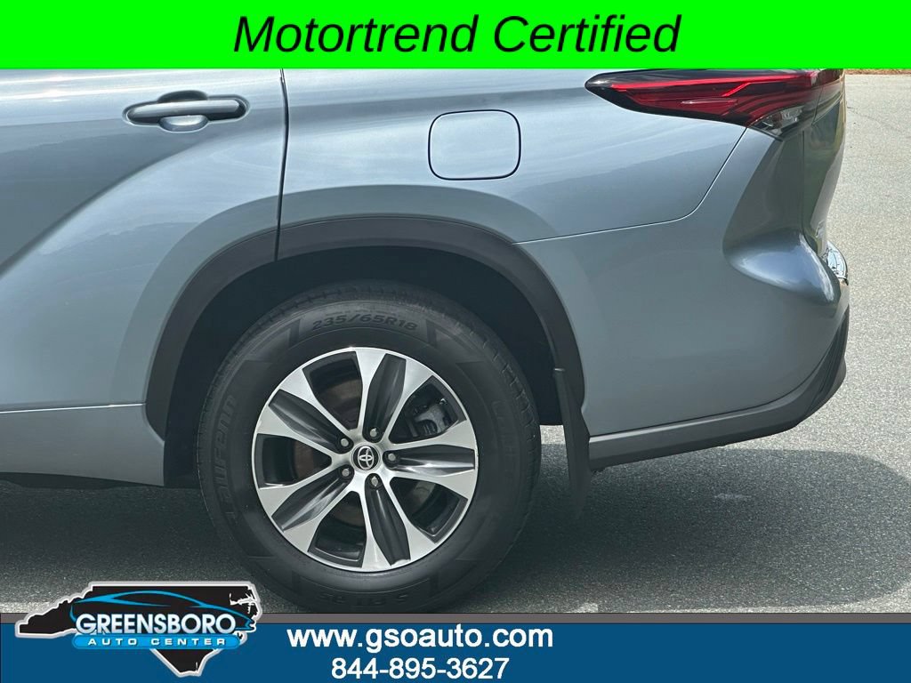Used 2020 Toyota Highlander XLE AWD/4WD image 42
