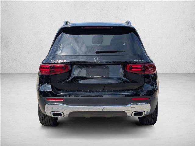 Certified 2025 Mercedes-Benz GLB 250 4MATIC image 8