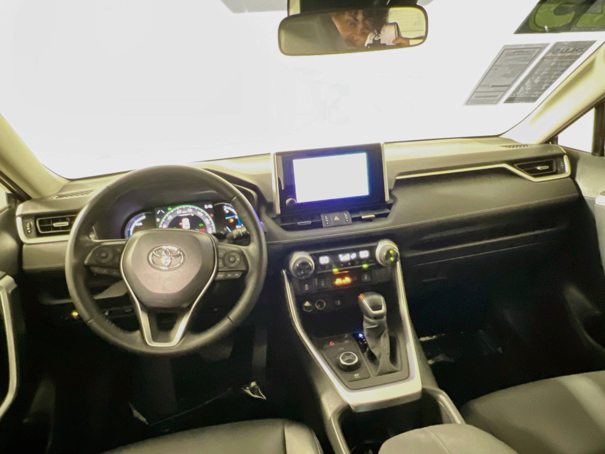 Used 2025 Toyota RAV4 XLE Premium w/ Weather Package AWD/4WD image 30