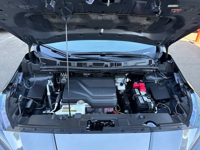 Used 2025 Nissan Leaf S FWD image 27