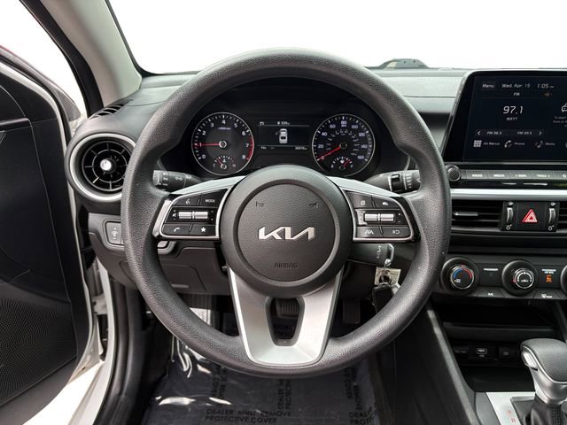 Used 2024 Kia Forte LXS FWD image 15