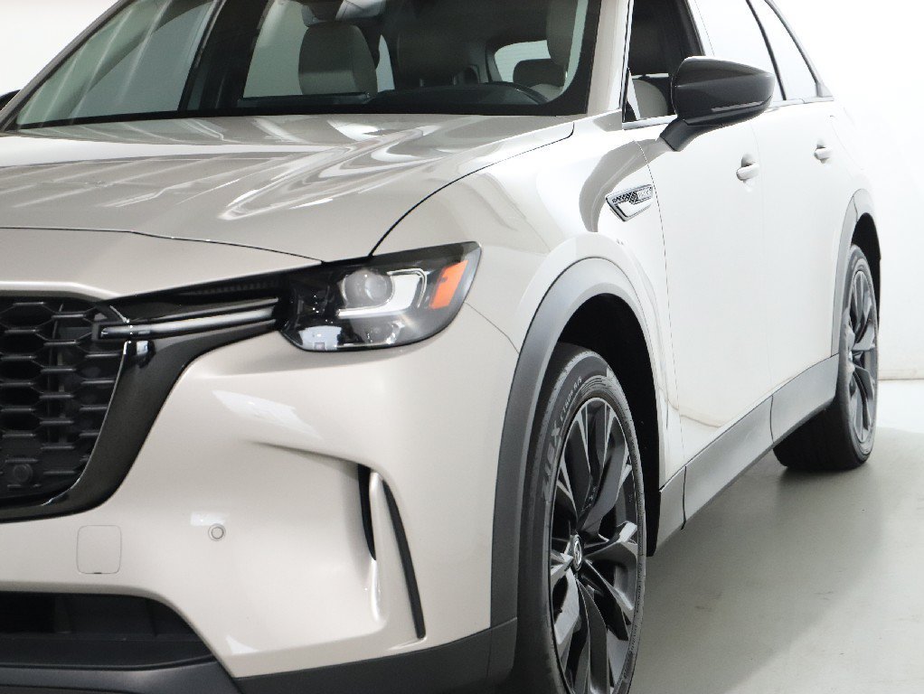 Used 2025 MAZDA CX-90 Plug-In Hybrid w/Premium Sport AWD/4WD image 5