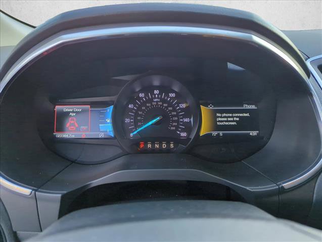 Used 2019 Ford Edge Titanium image 16