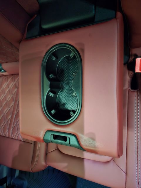 New 2025 Audi SQ5 Prestige image 30