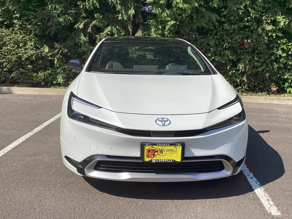 Used 2024 Toyota Prius Prime FWD image 21